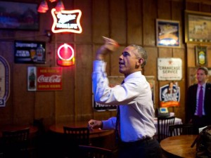 Obama throwing darts